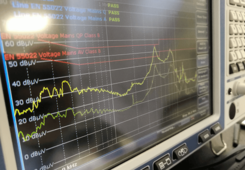 Signal spectrum on EMC test receiver